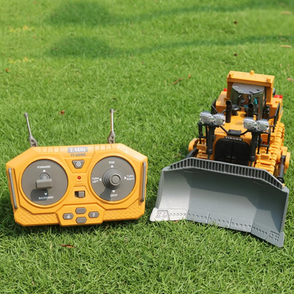 🚜 ShopToVista™ TitanX RC Bulldozer